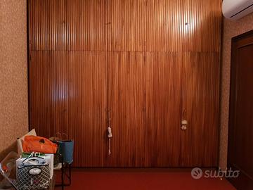 Armadio noce cannettato / grissinato zona Rovigo