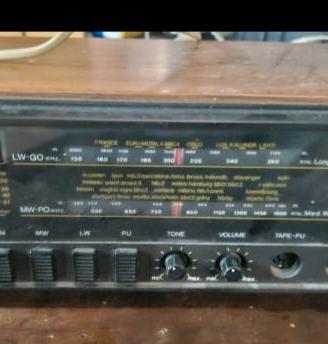 radio rivevitore vintage 