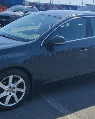 VOLVO V60 D4 2.0 DIESEL 180CV - AUTOMATICA 