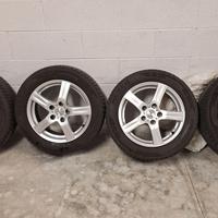 Gomme invernali 205/55 R16 con cerchi in lega