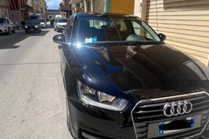 audi a1  37.000 KM Reali e verificabili come nuova