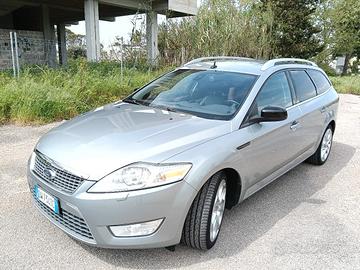 Ford Mondeo 1.9 Titanium 