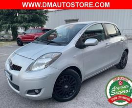 TOYOTA Yaris 1.3 5 porte AUTOMATICA