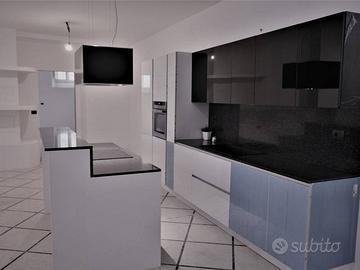 Appartamento di 190 m² con 4 locali a Viterbo