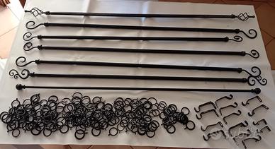 Sette Bastoni per tende e 197 anelli reggitenda