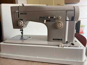 Macchina da Cucire NECCHI con coperchio per trasp