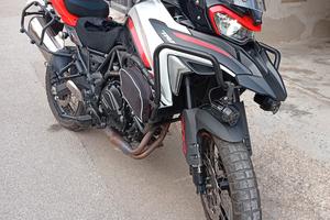 Benelli trk 702x