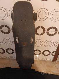 skate longboard elettrico 