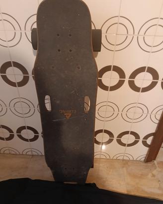 skate longboard elettrico 
