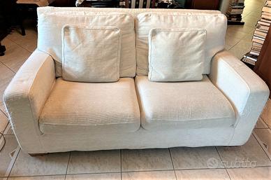 Coppia divani 2 posti e 3 posti