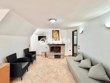 Pula - Loc.Sa Murta Bianca - Villa con giardino