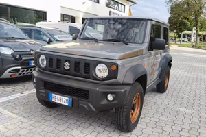 SUZUKI JIMNY 1.5 BENZINA 102CV 4X4 4WD AUTOVETTURA