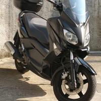 Yamaha X-Max 250 del 2011 con 20200km
