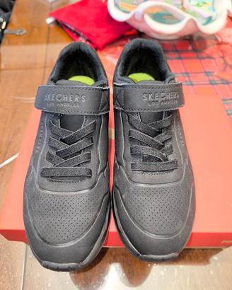 Skechers 35
