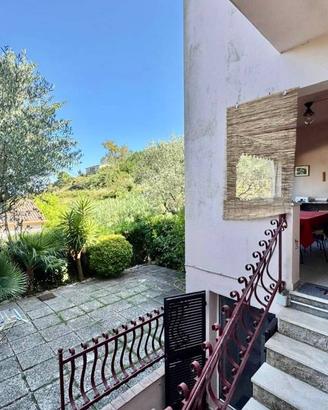 Appartamento di 80 m² con 4 locali e posto auto a 