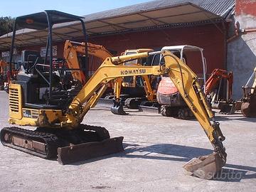 Miniescavatore usato KOMATSU PC 16 R-3 HS