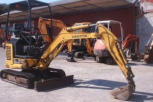 Miniescavatore usato KOMATSU PC 16 R-3 HS