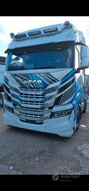 iveco s-way 570