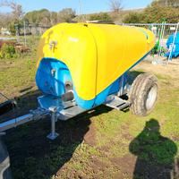 carello e cisterna da 2000 litri 