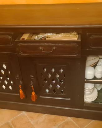 Credenza etnica in legno