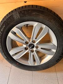 Cerchi e gomme invernali  per Kia sportage 4^serie