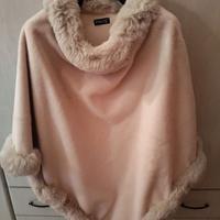 Poncho mantella,mai indossato