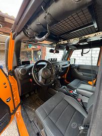 Wrangler jk preparata cambio manuale