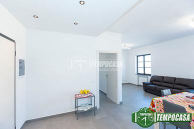 APPARTAMENTO IN VILLA CON BOX DOPPIO