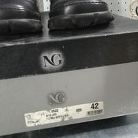 Anfibi uomo " Nero Giardini "