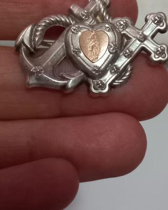 Spilla antica religiosa in argento e oro basso 