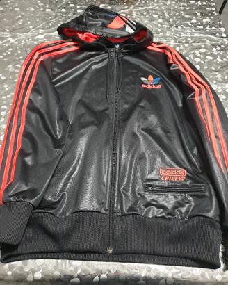 giacca Adidas Chile con cappuccio 