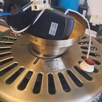 ventilatore e lampada da soffitto 