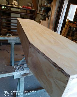 Bara Scenografica in Legno Grandezza Naturale