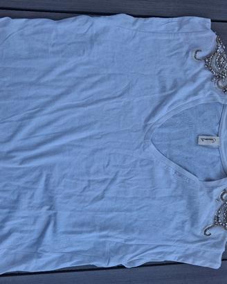 t-shirt con scollo a V 