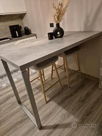 tavolo piano di lavoro area snack 