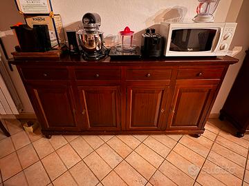 Credenza in legno noce a 4 ante e 4 cassetti 