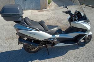 Honda Silver Wing 400