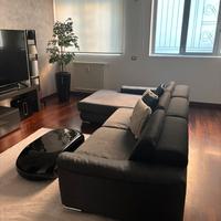 Divano angolare moderno