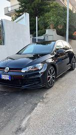 Volkswagen Golf 7.5 GTI 2.0 TSI 245 CV