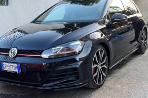 Volkswagen Golf 7.5 GTI 2.0 TSI 245 CV