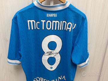 Maglia autografata da mctominay