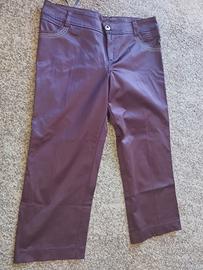 pantalone da donna modello cropped