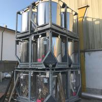 Serbatoi 1000 litri inox pallettizati