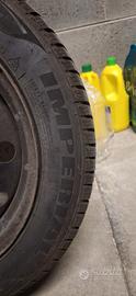 4 gomme invernali Imperial 185/55 R 15 con cerchi