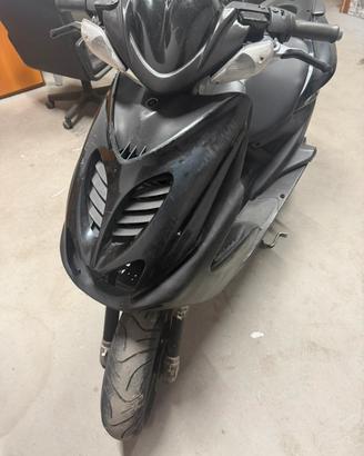 Smembro ricambi aerox
