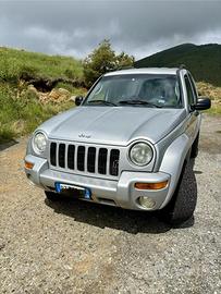 Cherokee limited