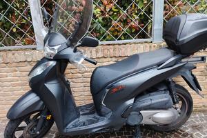 Honda sh 330 I sport (2020)