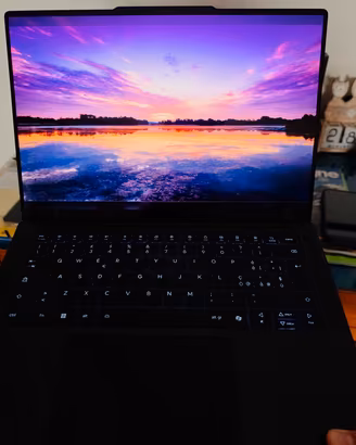 Lenovo Yoga Slim 7x 16GB | 1TB