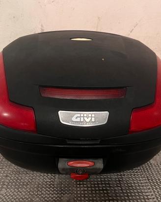 Bauletto scooter/moto Givi