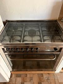 Cucina a gas piu forno Elettrico